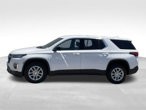 Certified 2023 Chevrolet Traverse LS FWD image 28