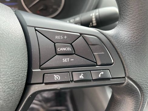 Used 2025 Nissan Sentra S image 12