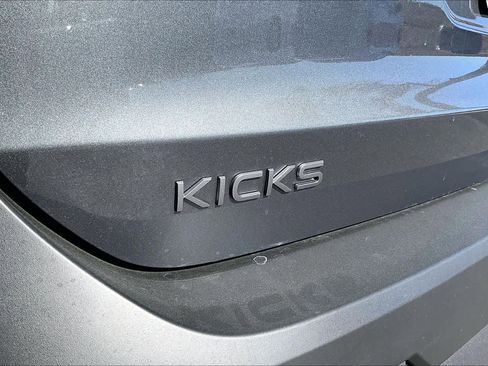 New 2026 Nissan Kicks SR image 15