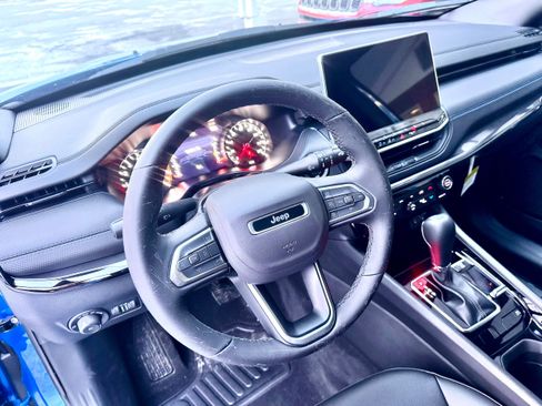 New 2026 Jeep Compass Limited image 10