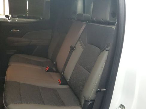 Used 2024 Chevrolet Colorado ZR2 w/ Safety Package AWD/4WD image 14