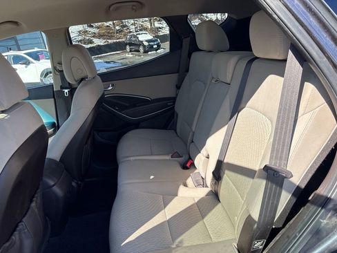 Used 2018 Hyundai Santa Fe Sport image 11