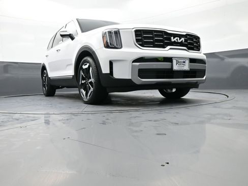 Used 2023 Kia Telluride S w/ S Sunroof Package image 29