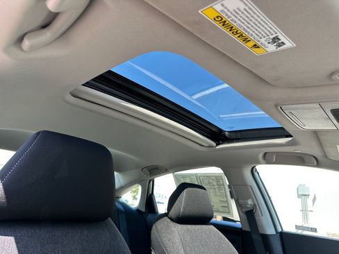 Used 2023 Honda Accord EX image 8