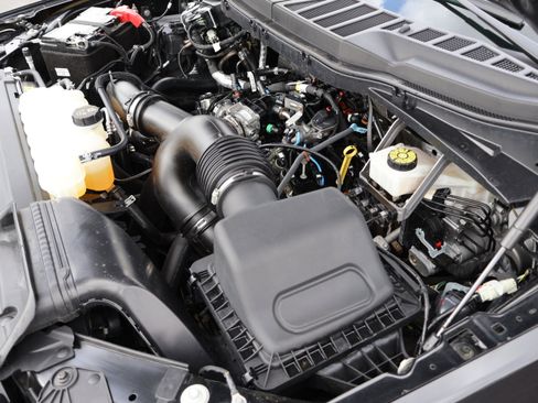 Used 2024 Ford F150 STX image 36