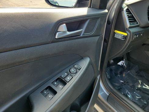 Used 2017 Hyundai Tucson SE Plus FWD image 18