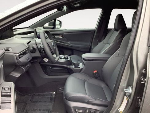 New 2026 Subaru Solterra Premium image 9