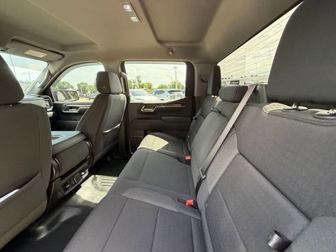 Used 2025 GMC Sierra 1500 Elevation AWD/4WD image 5