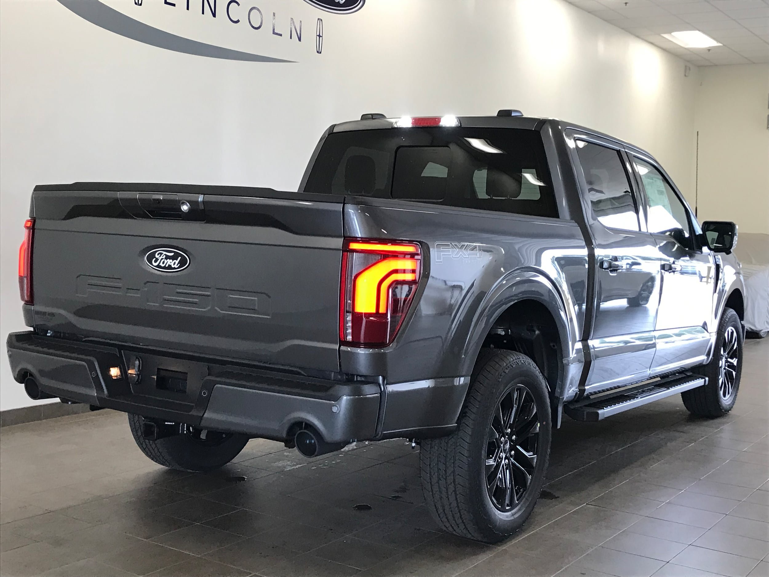 New 2026 Ford F150 Lariat w/ Equipment Group 501A Mid AWD/4WD image 7