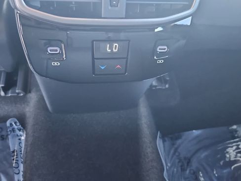 Used 2025 Lexus RX 350 Premium w/ Accessory Package (Z1) FWD image 16