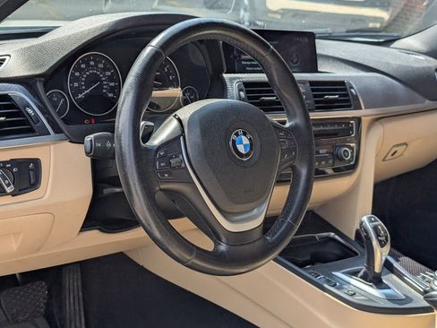 Used 2017 BMW 330i xDrive Sedan AWD/4WD image 12
