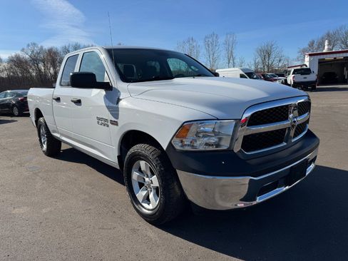 Used 2017 RAM 1500 ST w/ SXT Appearance Group image 7
