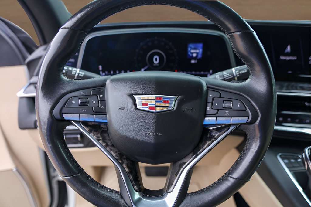 Used 2021 Cadillac Escalade ESV Premium Luxury w/ Performance Package RWD image 12