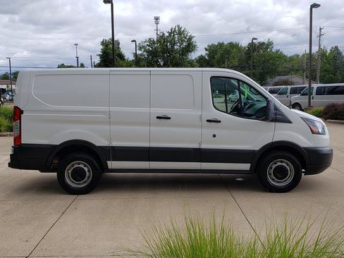 Used 2018 Ford Transit 150 130 Low Roof RWD image 7