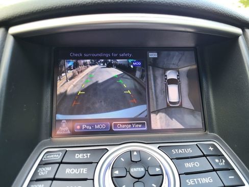 Used 2017 INFINITI QX50 AWD w/ Deluxe Touring Package image 28