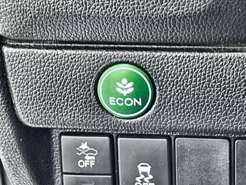 Used 2018 Honda Fit EX-L image 18