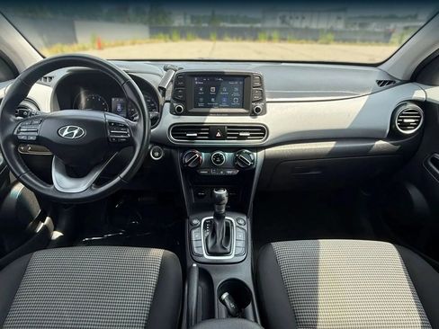 Used 2018 Hyundai Kona SEL AWD/4WD image 3