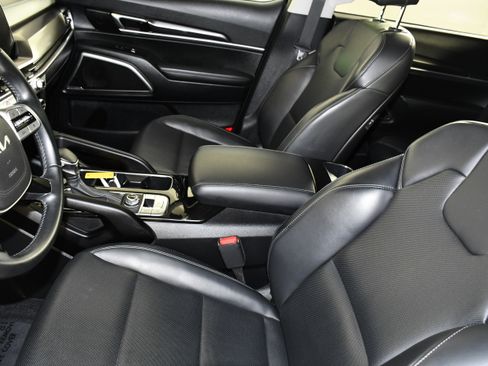 Used 2025 Kia Telluride S AWD/4WD image 38