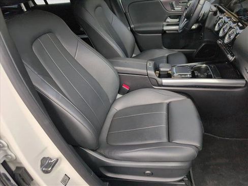 Certified 2023 Mercedes-Benz GLA 250 4MATIC image 23