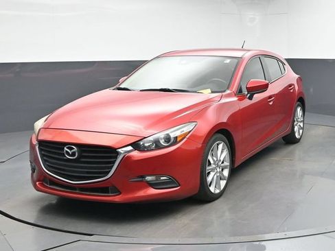 Used 2017 MAZDA MAZDA3 Touring FWD image 3