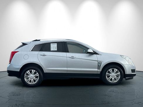 Used 2014 Cadillac SRX Luxury image 3