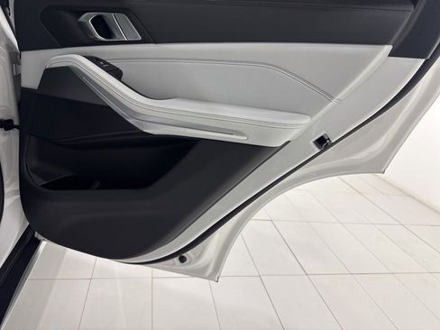 Certified 2023 BMW X5 xDrive40i w/ Premium Package image 21