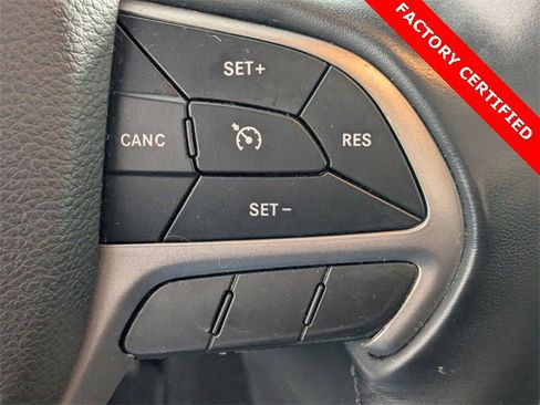 Certified 2021 Jeep Grand Cherokee Laredo image 17