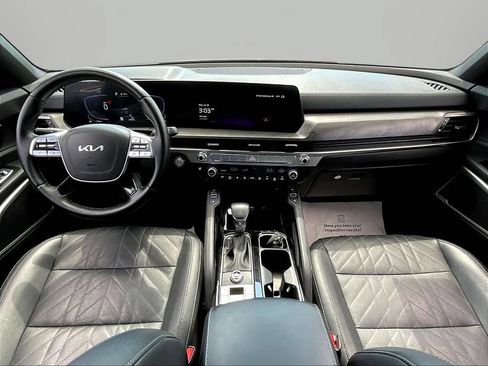 Used 2025 Kia Telluride AWD image 7