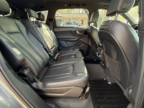 Used 2018 Audi Q7 3.0T Prestige image 13