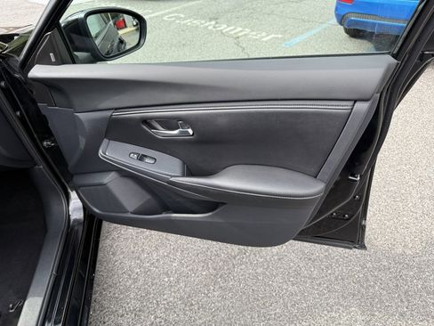 Used 2022 Nissan Sentra SV w/ All-Weather Package image 29