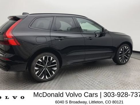 Certified 2026 Volvo XC60 B5 Ultra w/ Protection Package Premier AWD/4WD image 2