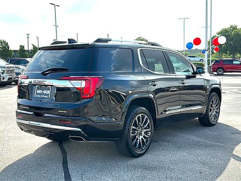 Used 2023 GMC Acadia Denali w/ Black Diamond Edition AWD/4WD image 8