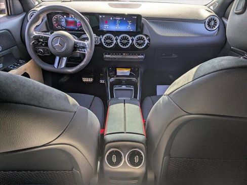 New 2025 Mercedes-Benz GLA 250 image 14