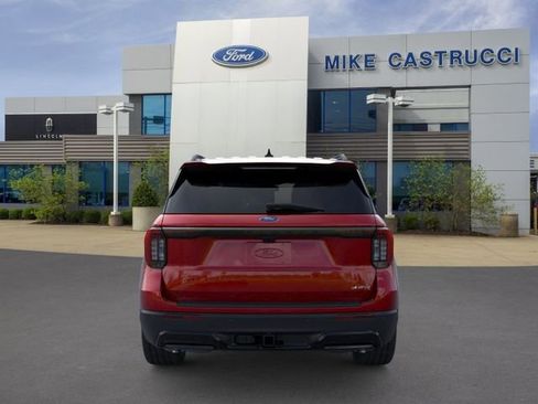 New 2026 Ford Explorer ST-Line w/ ST-Line Street Pack AWD/4WD image 6