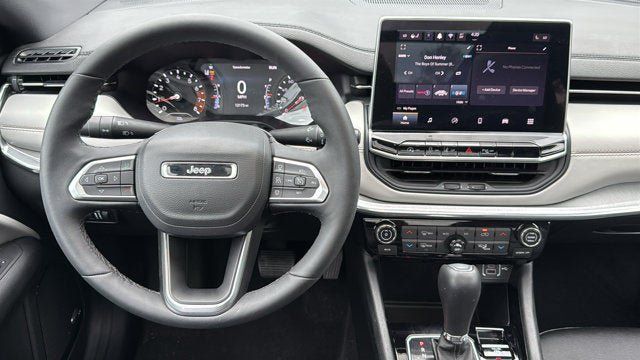 Certified 2024 Jeep Compass Limited w/ Sun and Sound Group AWD/4WD image 28