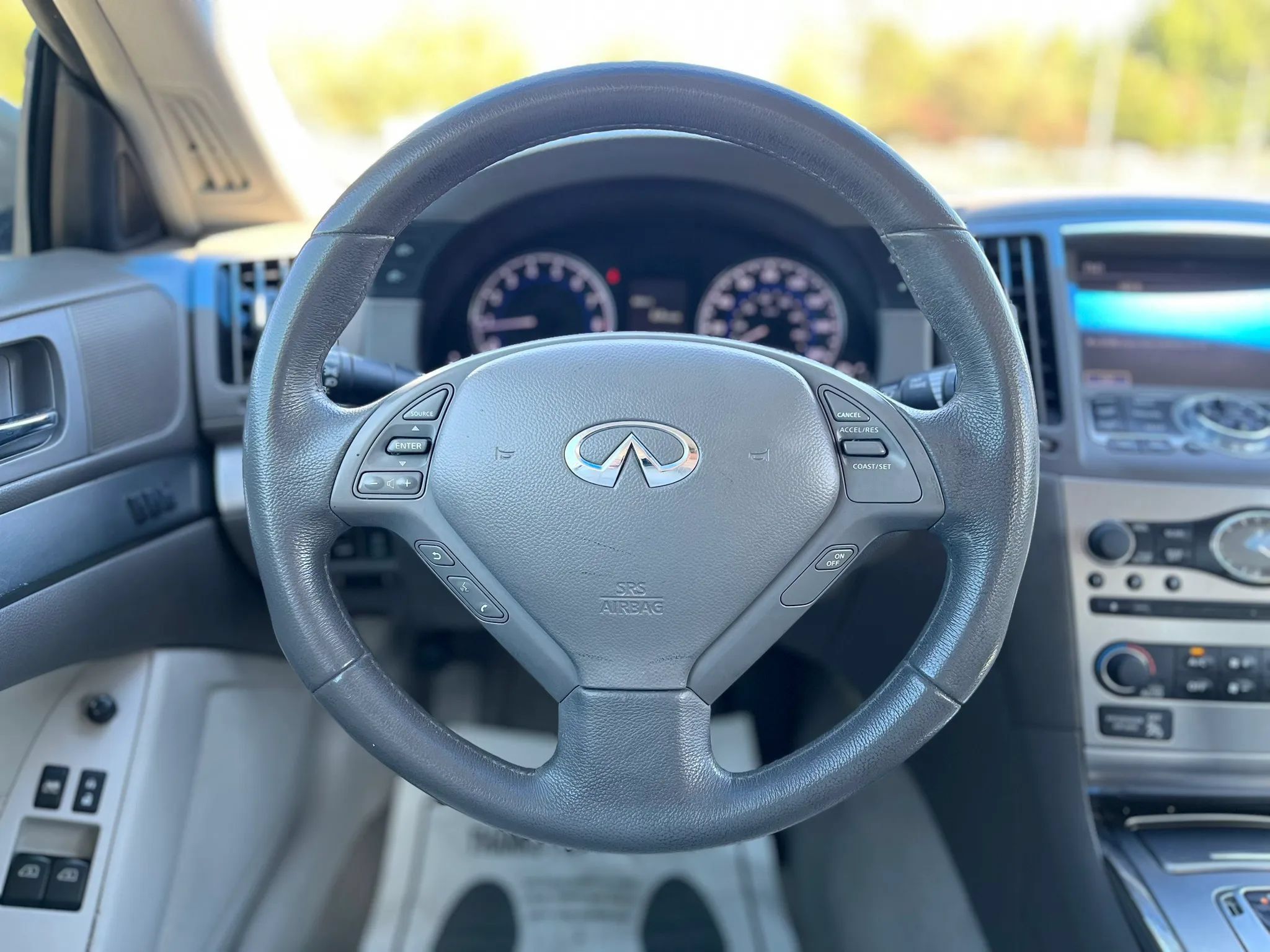 Used 2011 INFINITI G37 x Coupe w/ Premium Pkg AWD/4WD image 13
