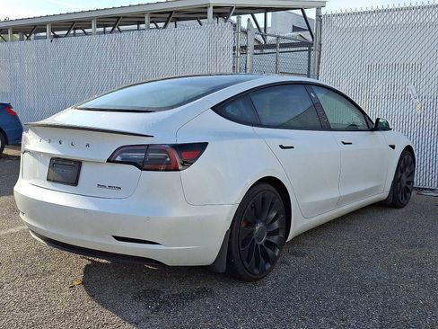 Used 2021 Tesla Model 3 Performance image 3