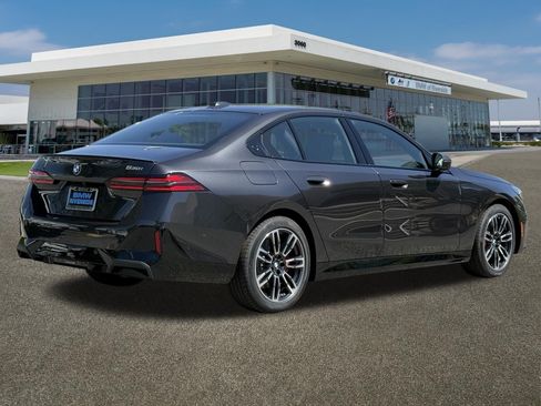 New 2026 BMW 530i w/ M Sport Package RWD image 10
