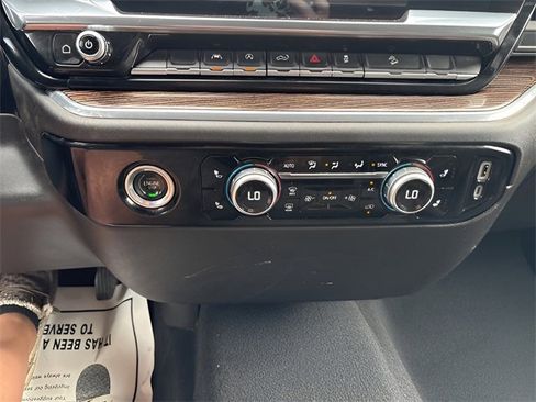 Used 2024 GMC Sierra 1500 Elevation image 15