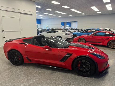 Used 2017 Chevrolet Corvette Z06 RWD image 6