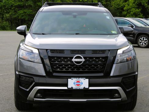 Used 2023 Nissan Pathfinder Rock Creek AWD/4WD image 3