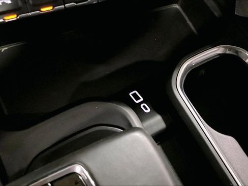 Used 2024 GMC Sierra 1500 Denali w/ Denali Reserve Package image 24