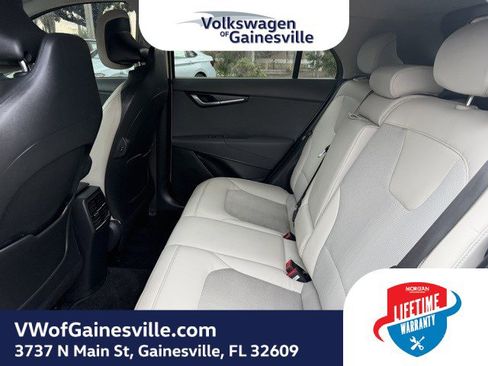 Used 2023 Kia Niro EX Touring image 11