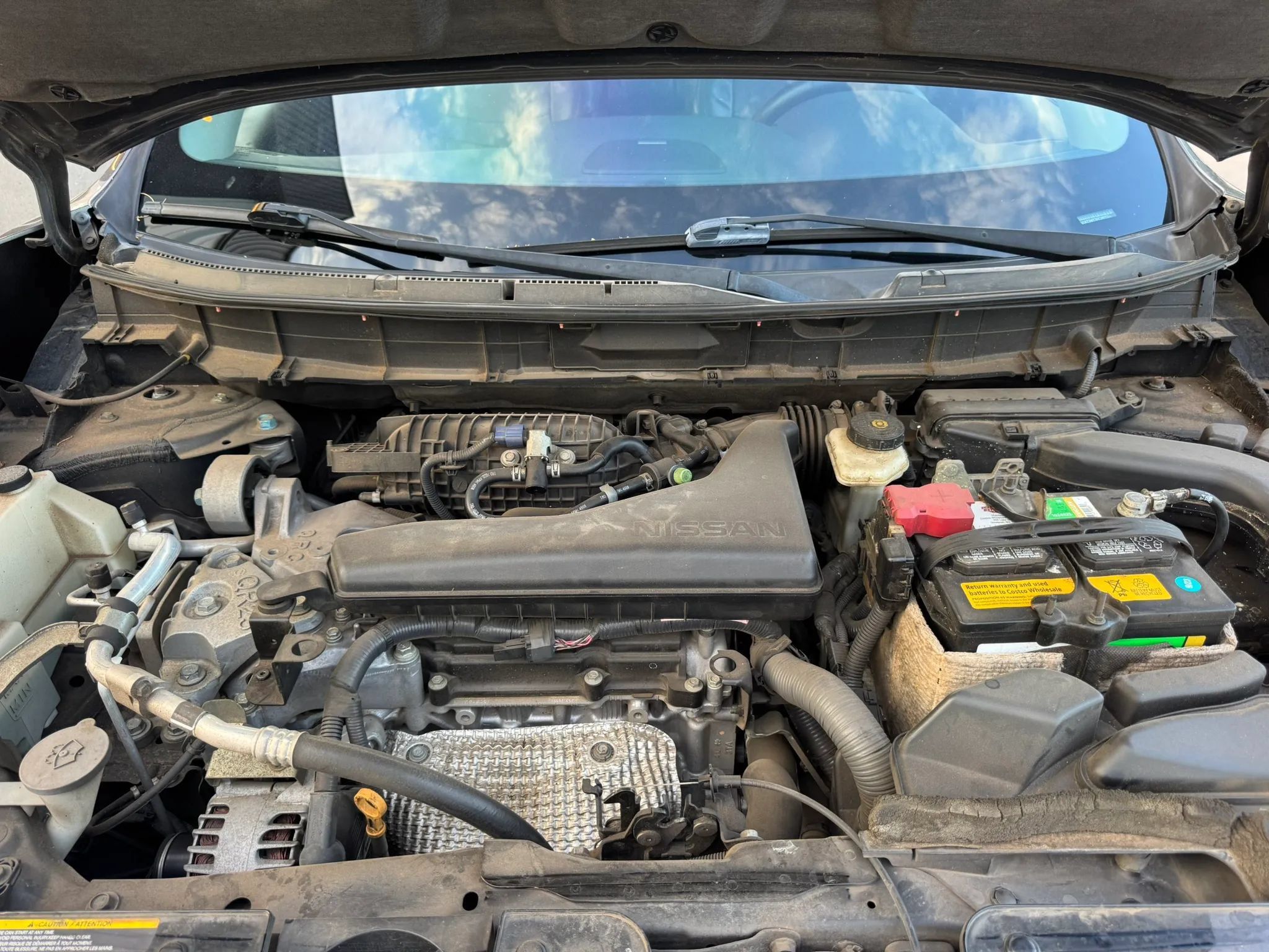 Used 2015 Nissan Rogue SL FWD image 39