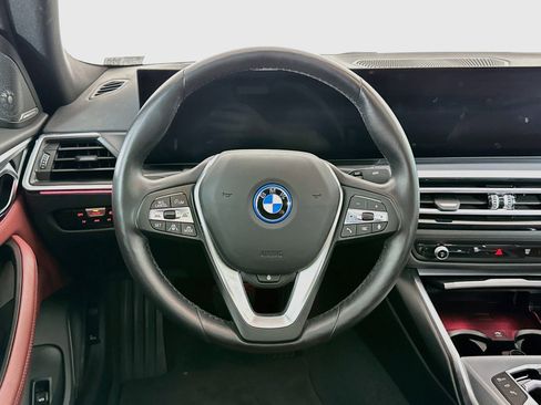 Used 2023 BMW i4 eDrive35 RWD image 18