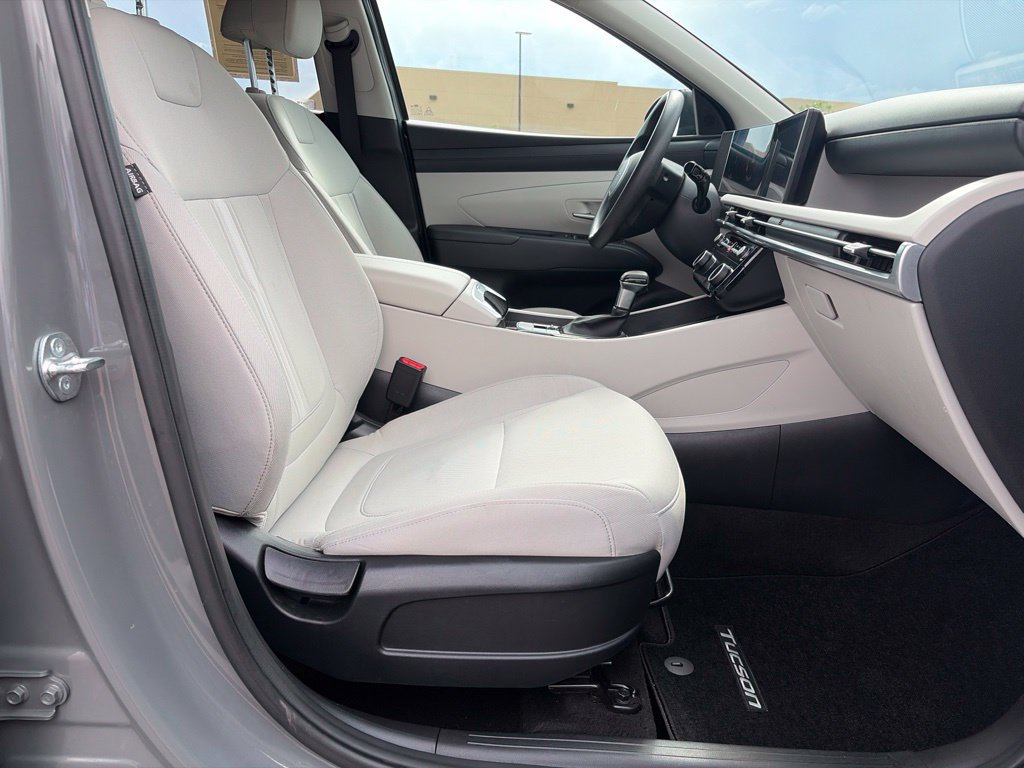 Certified 2025 Hyundai Tucson SEL AWD/4WD image 19