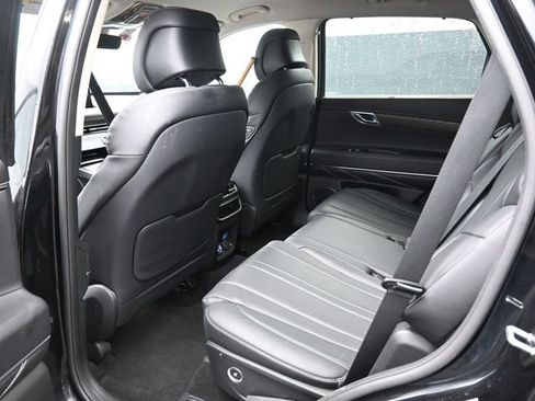 Used 2024 Genesis GV80 2.5T image 14