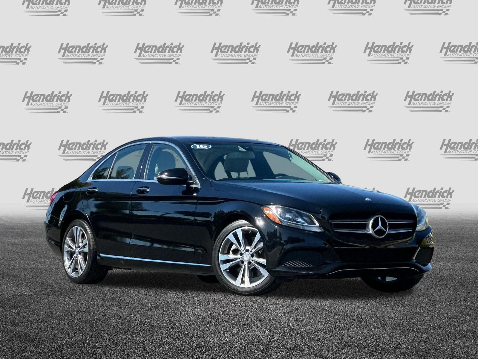 Used 2016 Mercedes-Benz C 300 Sedan image 2