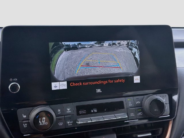 Used 2024 Toyota Grand Highlander AWD Hybrid image 34