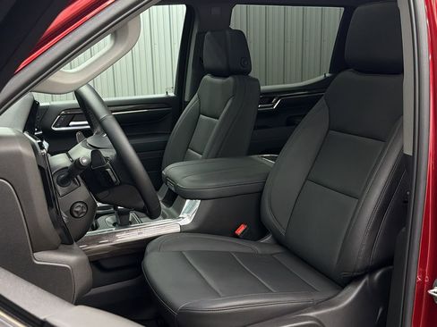 Used 2024 Chevrolet Silverado 1500 LTZ w/ LTZ Convenience Package II image 34